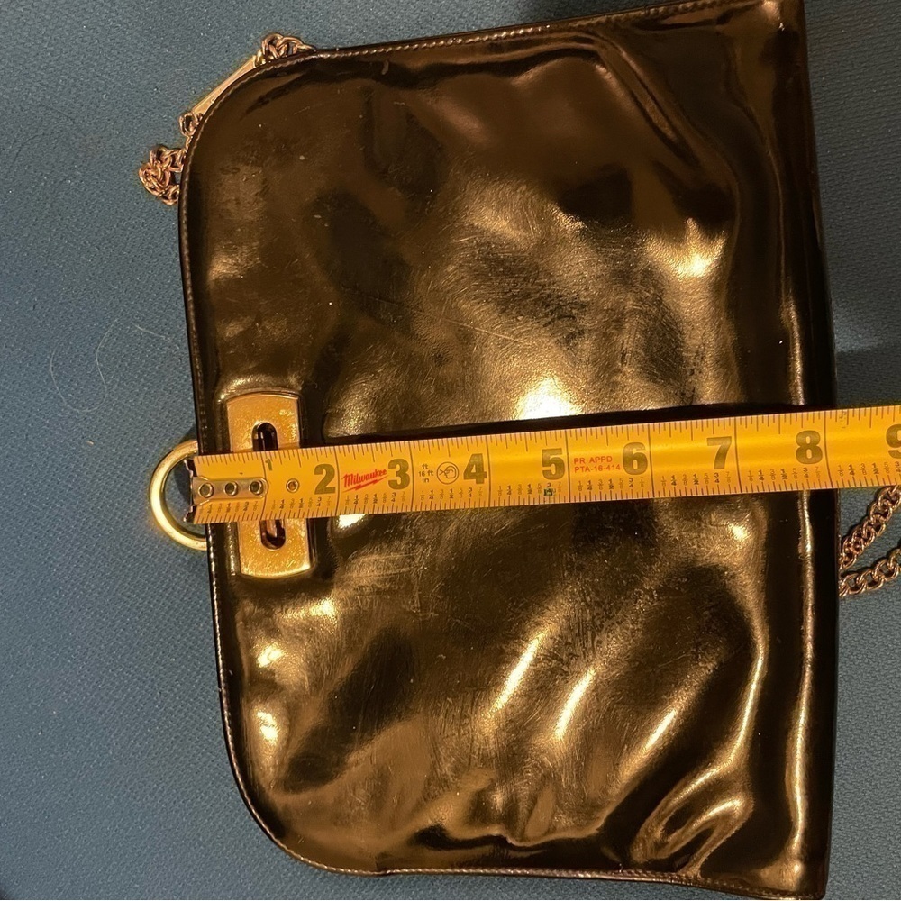 Authentic and Vintage Salvatore Ferragamo sling Bag - Picture 6 of 11